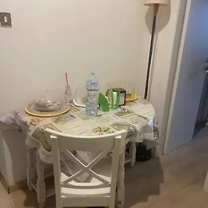 https://casa-di-mochi.it-romehotels.com